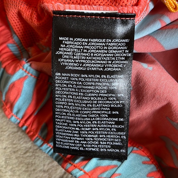 The North Face Class V Shorts - Picture 8 of 13